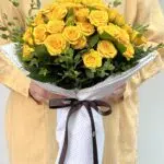 Olimpo - Buquê de Mini Rosas Amarelas