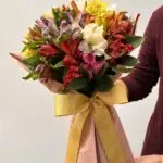 Capitel - Buquê de Astromelias Coloridas em tecido