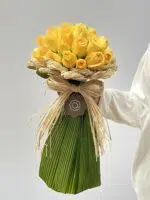 Amêndoa - Buquê de 30 Rosas Amarelas com Fios de Rafias - Imagem 2