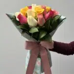 Arco-íris - Buquê de 18 Rosas Coloridas