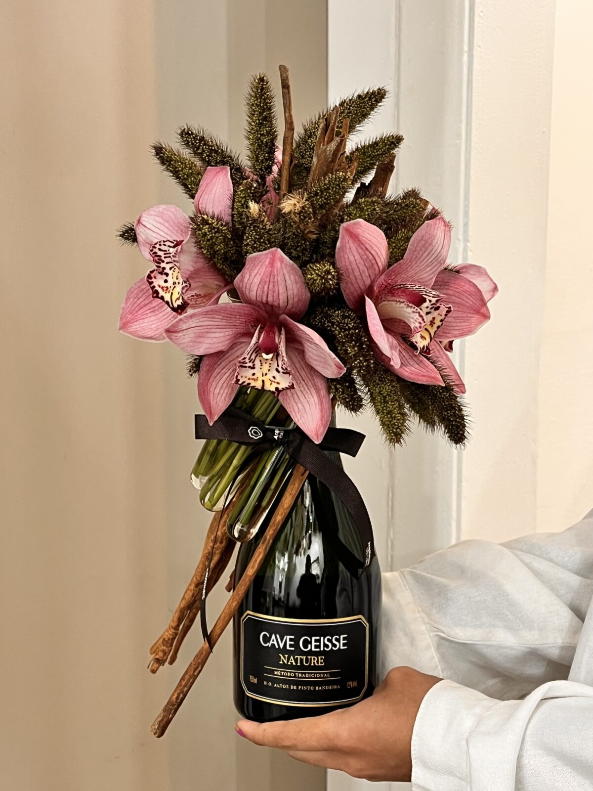 Cave Geisse - Orquídeas Cymbidium Rosa - Imagem 1