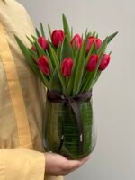 Sweet Love - Arranjo de Tulipas Vermelhas
