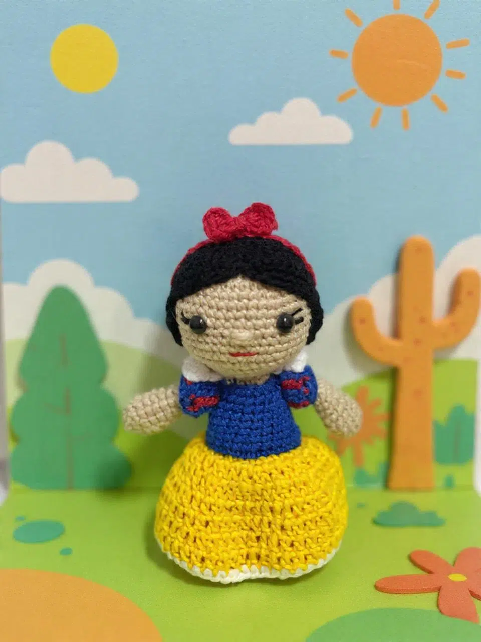 WhatsApp Image 2025-11-11 at 15.10.17 Branca de Neve de Amigurumi - Imagem 1