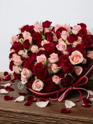 aka arranjo com rosas e mini rosas arquitetura das flores porto alegre