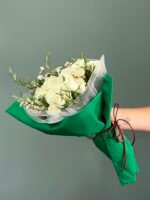 Ares - Mini Buquê de Rosas e Mini Rosas