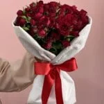 Classique - Buquê de Mini Rosas Vermelhas