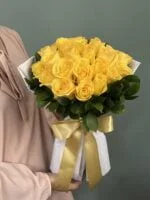 Leonessa - Buquê de 18 Rosas amarelas