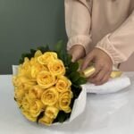 Leonessa - Buquê de 18 Rosas Amarelas