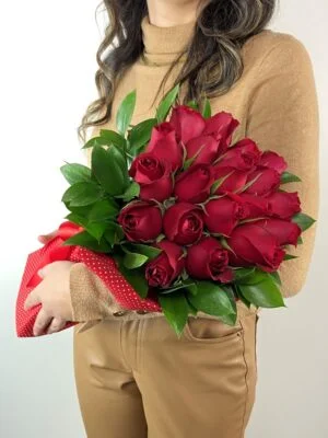 nectar buque com 18 rosas vermelhas arquitetura das flores porto alegre 1