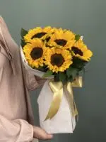 Sunrise - Buquê de Girassois - Imagem 3