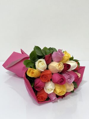 valparaiso buque de 18 rosas coloridas arquitetura das flores porto alegre 2 scaled