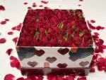 Amor Eterno - Caixa de Mini Rosas Vermelhas