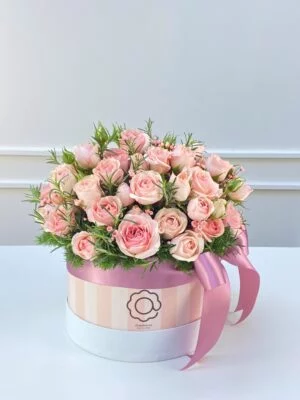 scarlet box com mini rosas cor de rosa arquitetura das flores porto alegre 1