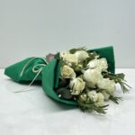 Matisse - Mini Buquê de Mini Rosas Brancas