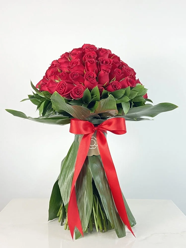 Charlize - Buquê com 60 Rosas vermelhas - Imagem 1