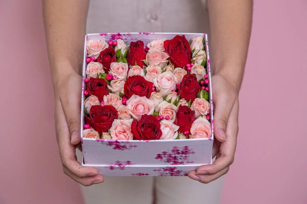 Piet Mondrian - Box de Rosas e Mini Rosas - Imagem 1