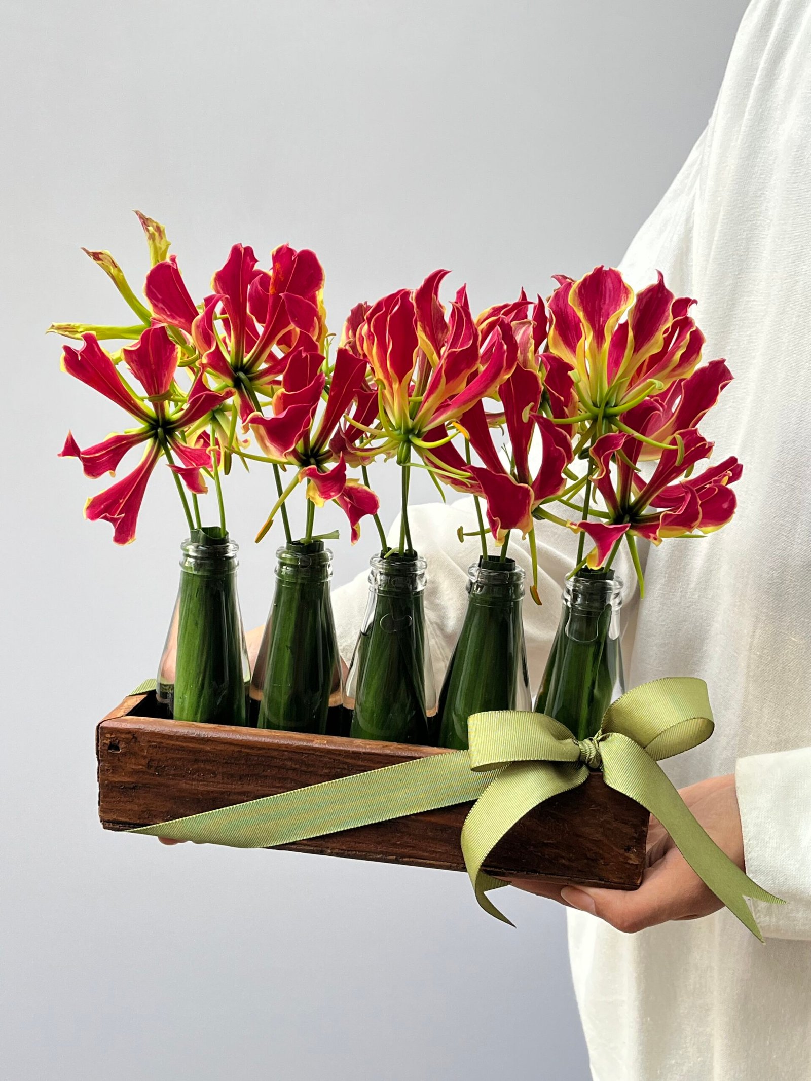 IMG_9155 Mohana - Arranjo de Gloriosas - Imagem 1