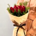 Marilym - Buquê com 07 Rosas Vermelhas