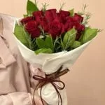 Roseiral - Buquê com 12 Rosas vermelhas