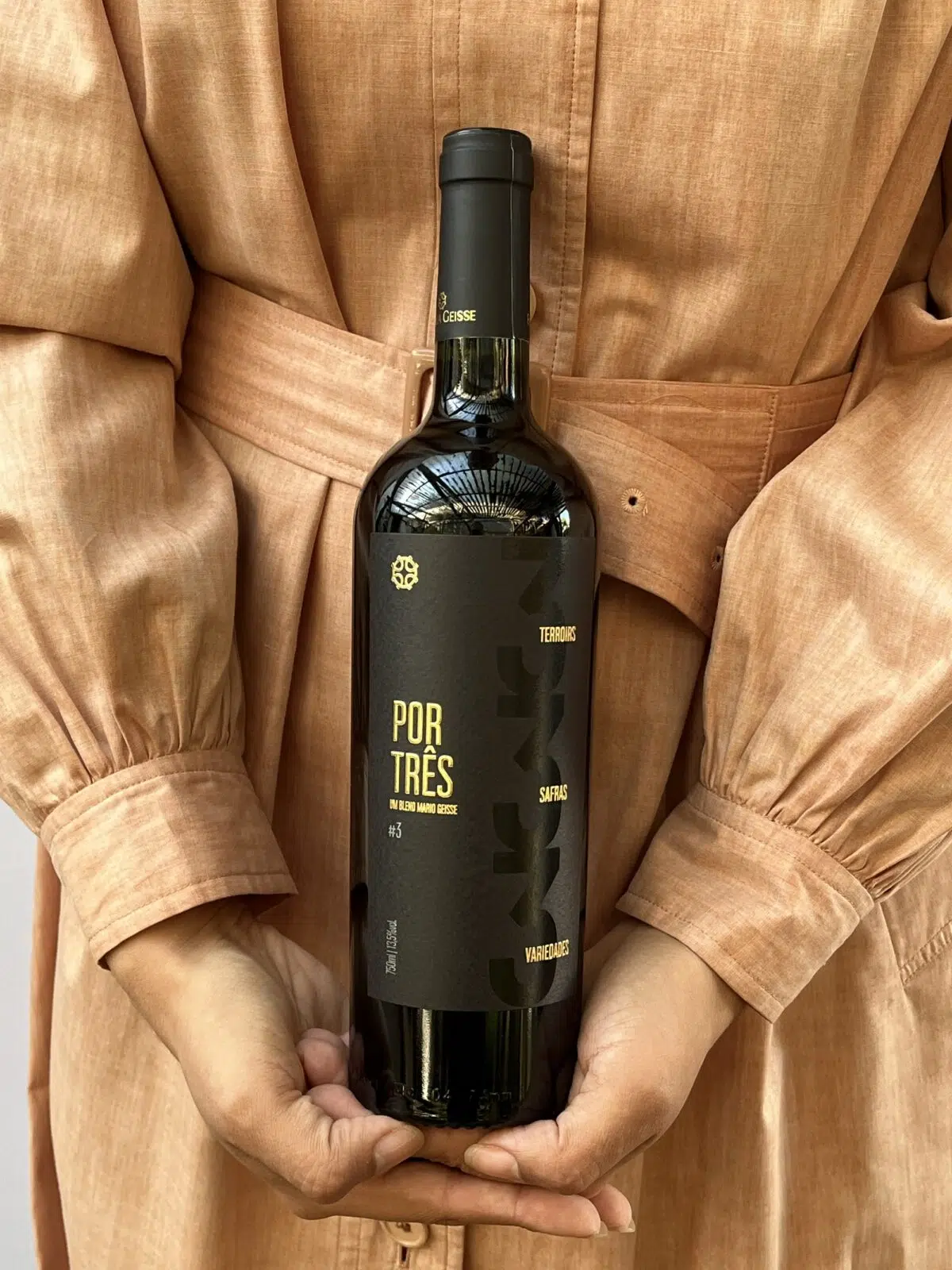 Por Três 750 ml - Imagem 1
