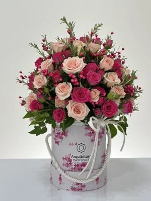 Big Rose - Arranjo em Box de Mini Rosas