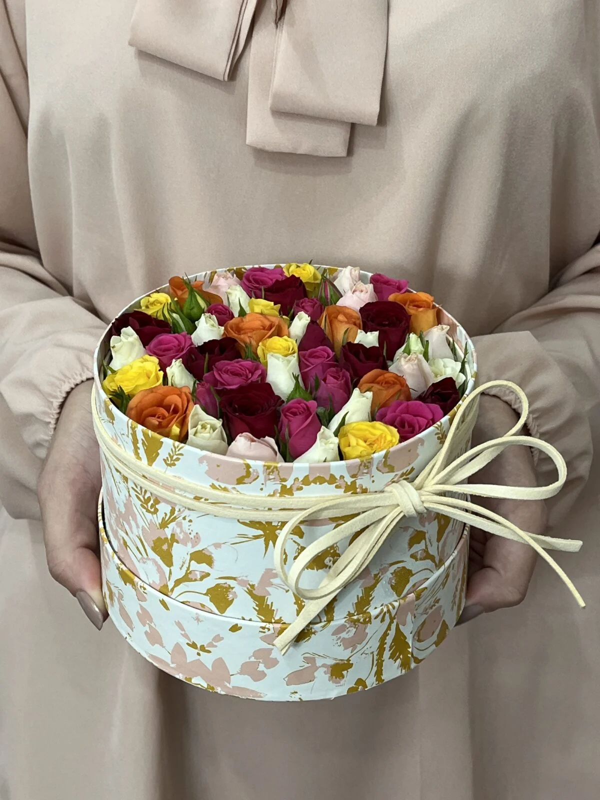 Love Box - Arranjo de Mini Rosas coloridas - Imagem 1