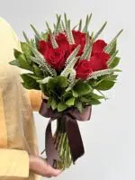 Kiss me Quick - Buquê de 12 Rosas e Verônicas - Imagem 2