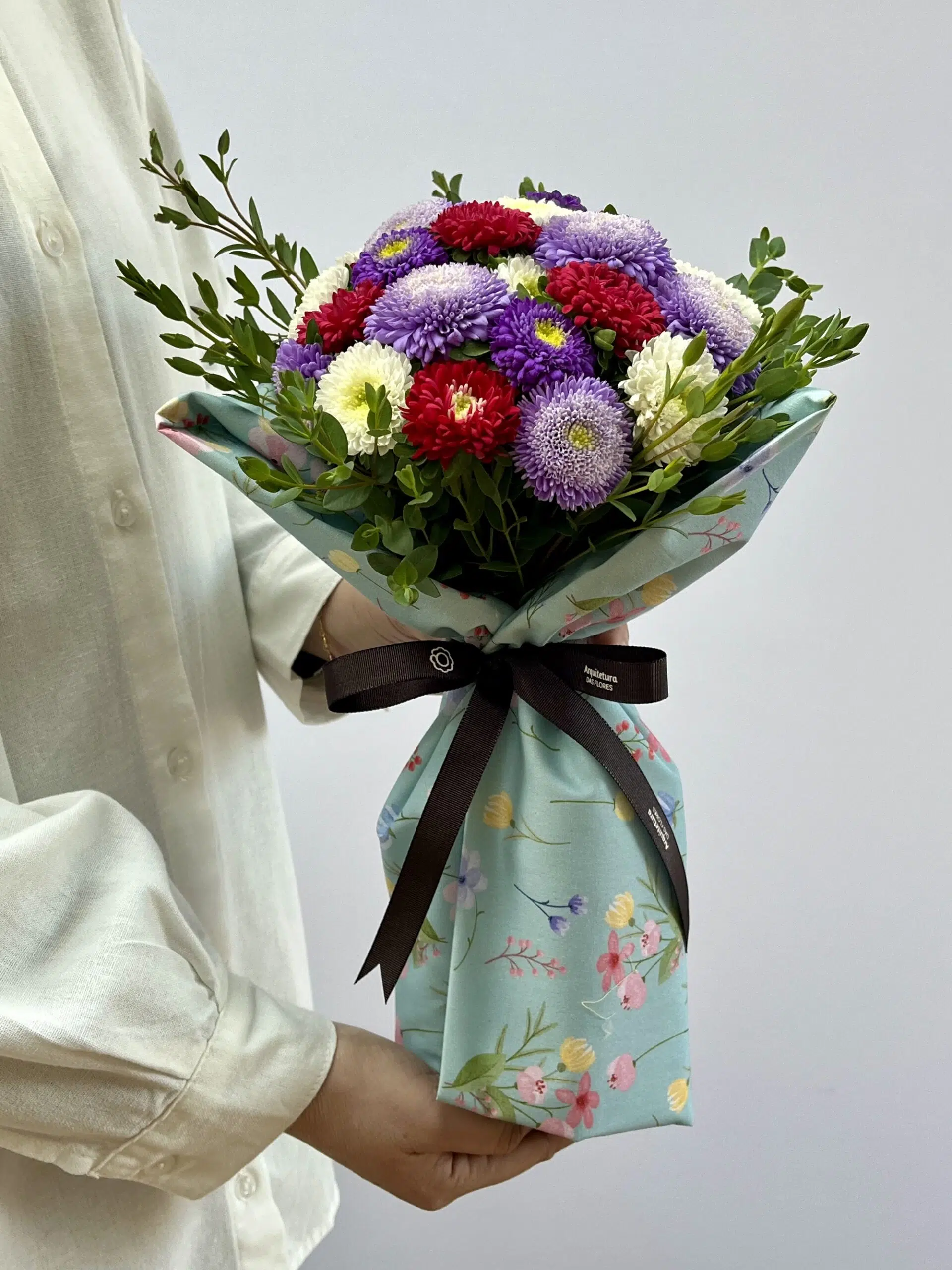 Floricultura Online Lady Anne - Buquê de Rainhas-Margaridas - Imagem 1