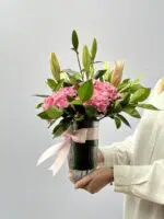 Celine - Arranjo de Hortênsia e lirio rosa - Imagem 2