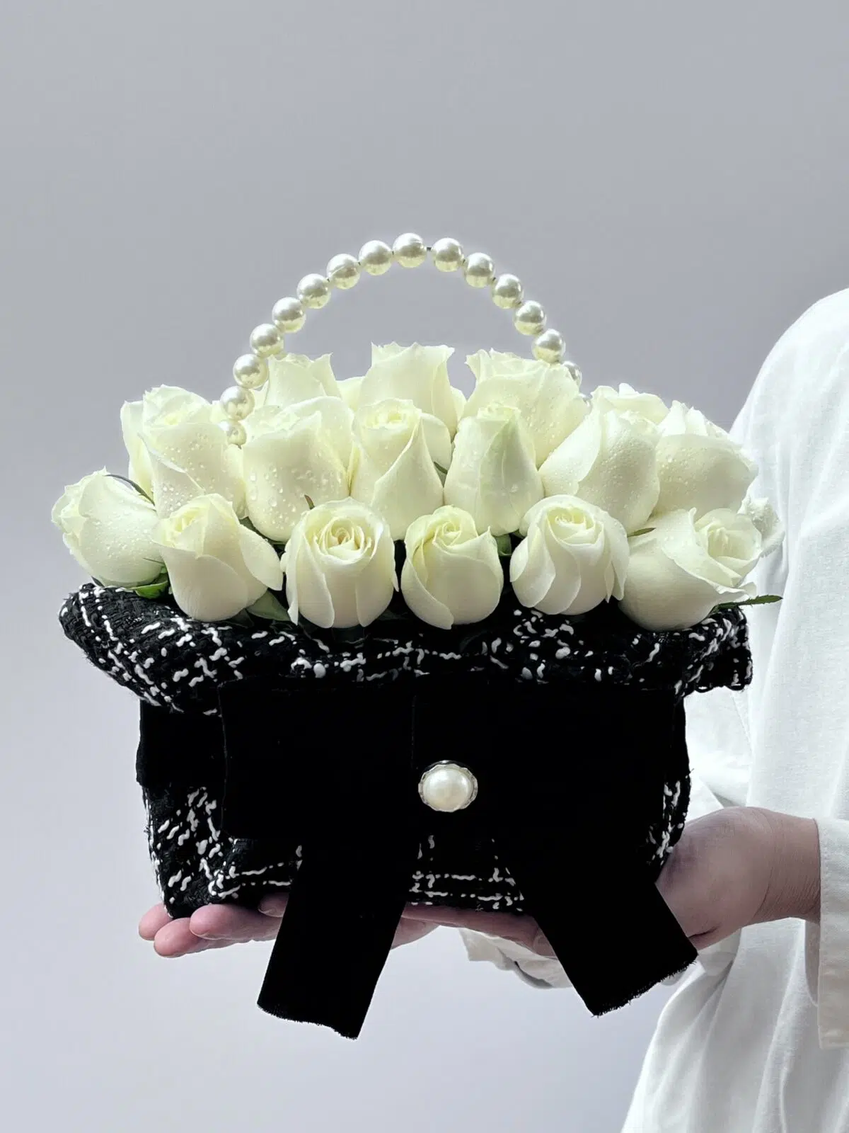Madame Coco - Handbag de Rosas Brancas - Imagem 2