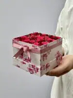 Your Valentine - Box de  Mini Rosas vermelhas, pink e quebra-cabeça romântico - Imagem 3