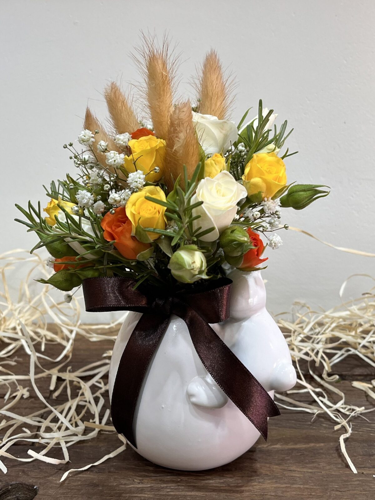 Bunny - Arranjo em cerâmica com Mini Rosas - Imagem 1