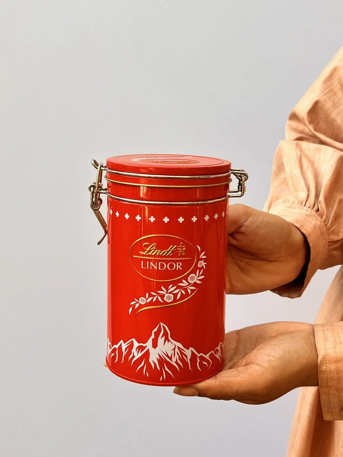 Lindt Lata Retrô - Bombom Suíço - Imagem 1