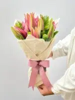 Siena - Buquê de Lírios cor-de-rosa