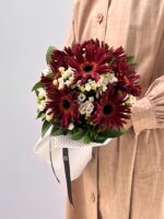 Reine - Buquê de Gerberas e Bouvardias - Imagem 2