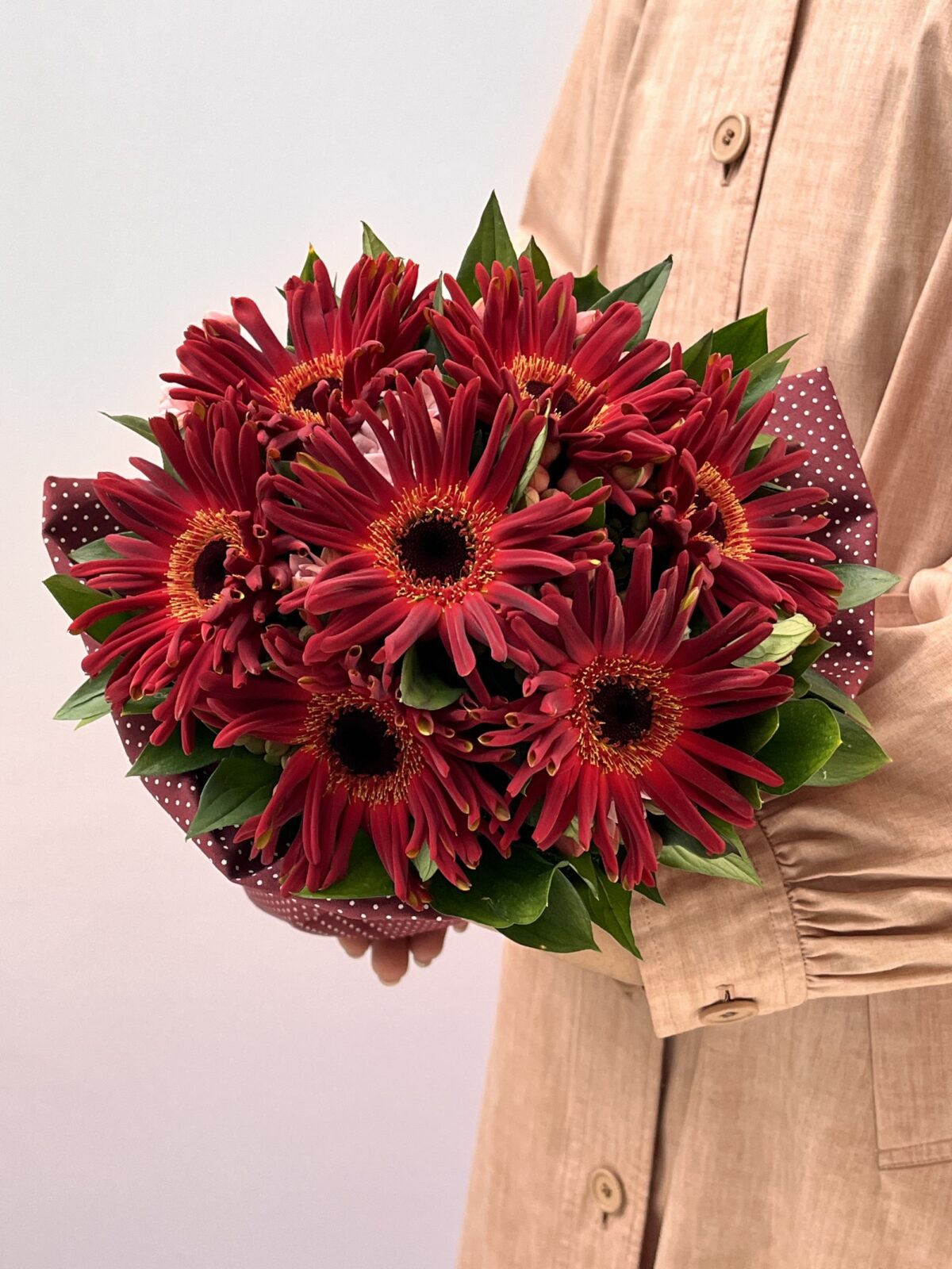 Marsala - Buquê de Gerberas e Bouvardias - Imagem 2