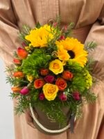Maelle - Box de Girassóis e Mini Rosas - Imagem 2