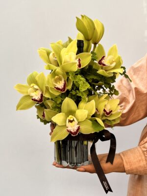 La Santé - Arranjo de Orquideas e Vinho