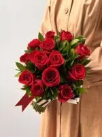 Glory of Love - Buquê de 12 Rosas Vermelhas Colombianas - Imagem 2