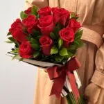 Glory of Love - Buquê de 12 Rosas Vermelhas Colombianas