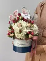 Blue Petit - Box de Hortências, Cravinas e Mini Rosas