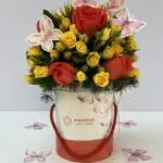 Amalfi - Box de Mini Rosas e Rosas