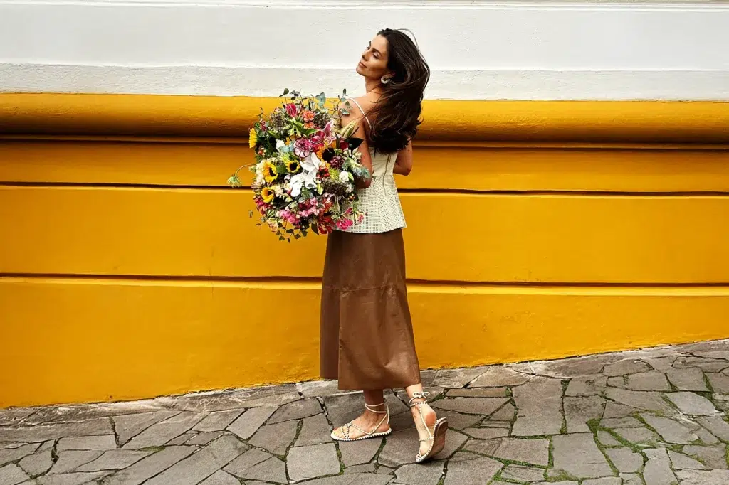 A arte de decorar com flores premium: transforme seu espaço com elegância