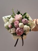 Suspiro Floral - Buquê de Peônias - Imagem 2