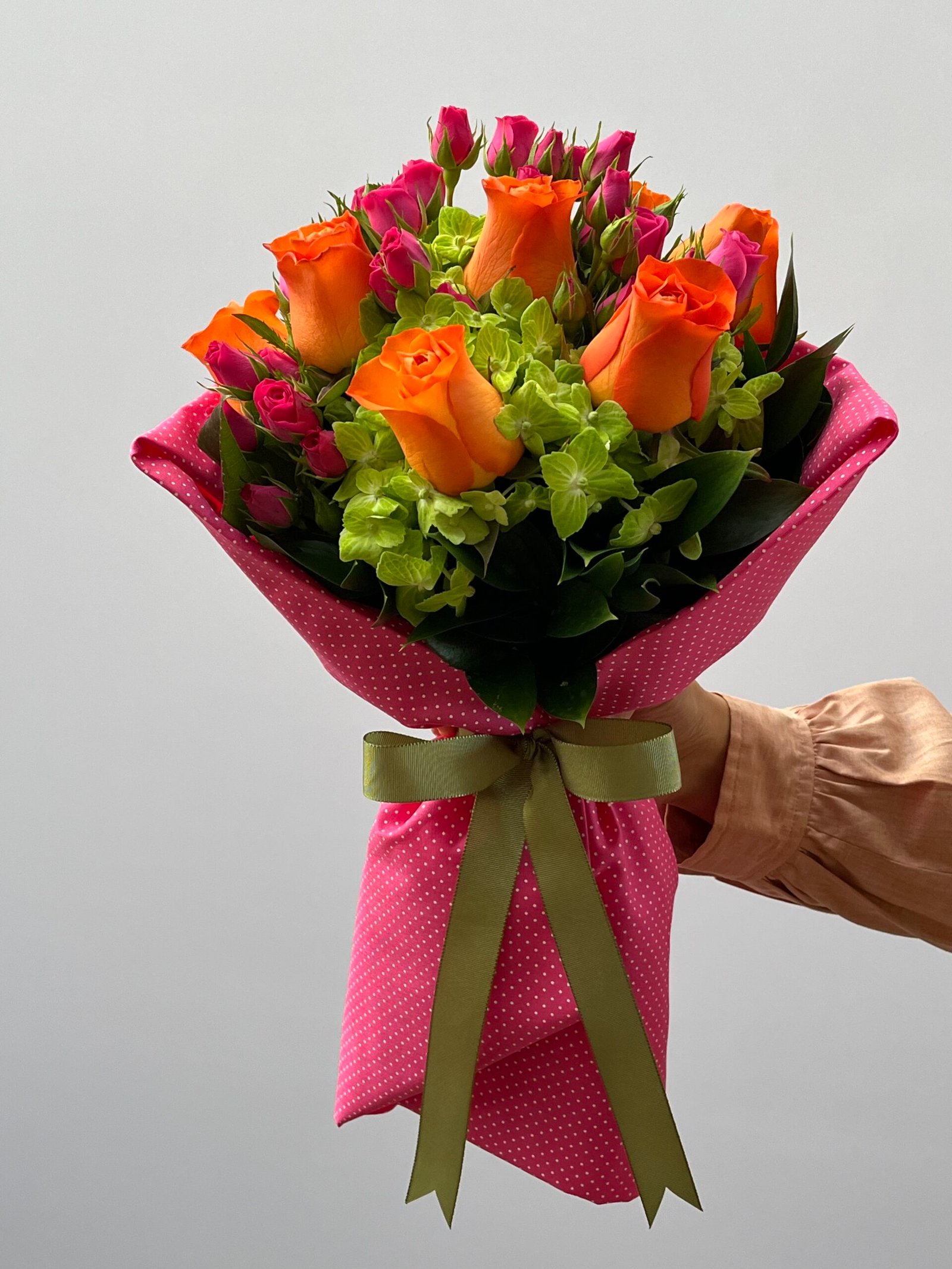 IMG_7756 Color Bloom - Buquê de Rosas e Mini Rosas - Imagem 1