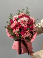 Rosé de Amour - Buquê de Bouvardias e Mini Rosas - Imagem 2