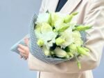 Bianco Étoile  - Buquê de Lisianthus e Rosas - Imagem 3