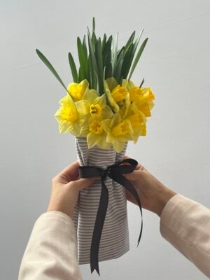 Buque de Narcissus flores amarelas Porto Alegre Floriculturas perto de mim Arquitetura das Flores 2