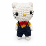 Hello Kitty - Boneca de Crochê
