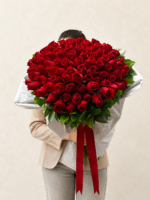 buquê com 200 rosas vermelhas